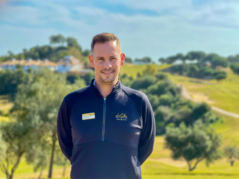 Meet the Staff – Álex Núñez